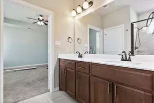 1011 Northern Oaks Ct, Springtown, TX 76082 - Photo 25