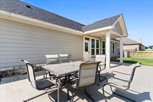 1011 Northern Oaks Ct, Springtown, TX 76082 - Photo 27