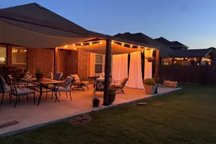 212 Spruce Valley Dr, Justin, TX 76247 - Photo 33