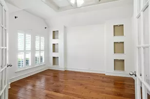 2705 Cliffwood Dr, Grapevine, TX 76051 - Photo 3