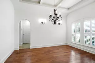 2705 Cliffwood Dr, Grapevine, TX 76051 - Photo 5
