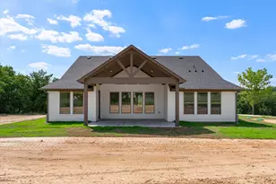 1001 Leo Ln, Poolville, TX 76487 - Photo 37