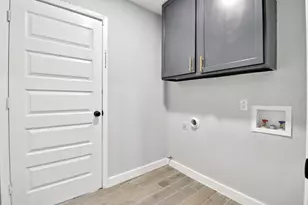 3818 Wenatche Dr, Dallas, TX 75233 - Photo 9
