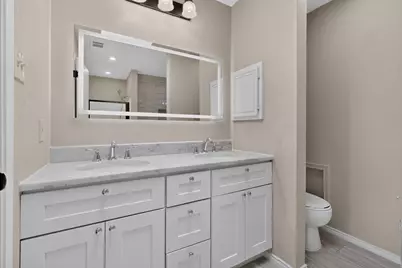 12820 Hilltop Drive, Balch Springs, TX 75180 - Photo 9