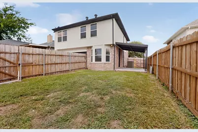12820 Hilltop Drive, Balch Springs, TX 75180 - Photo 15