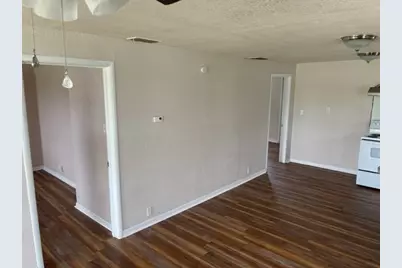 103 W Wichita Street, Bowie, TX 76230 - Photo 9