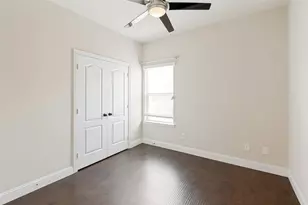 2500 Rockbrook Dr, Lewisville, TX 75067 - Photo 15