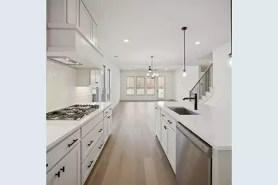 6904 Crystal Springs Drive, McKinney, TX 75070 - Photo 5