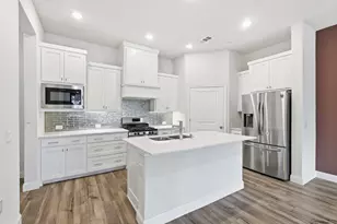 1044 3rd St, Argyle, TX 76226 - Photo 13