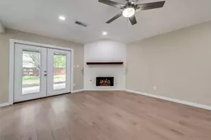 6205 Shirley Dr, North Richland Hills, TX 76180 - Photo 3