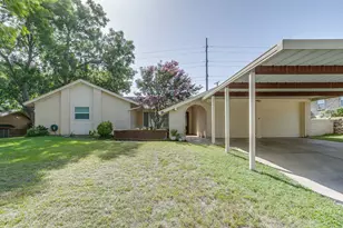 228 Aquilla Dr, Lakeside, TX 76108 - Photo 1