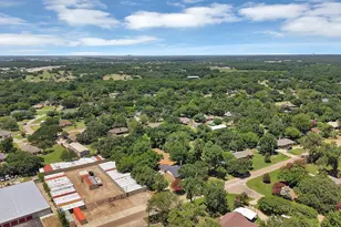 105 Oak Ln, Burleson, TX 76028 - Photo 31