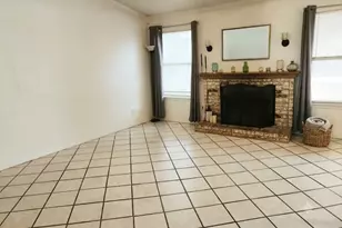 702 Shadybrook Ln, Seagoville, TX 75159 - Photo 3