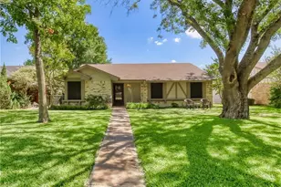702 Shadybrook Ln, Seagoville, TX 75159 - Photo 1