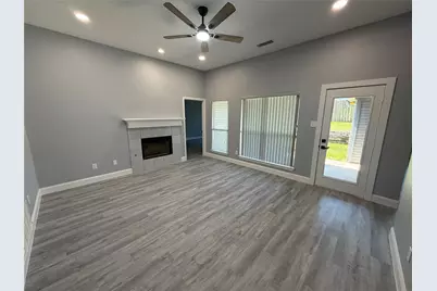 1808 Haley Circle, Carrollton, TX 75006 - Photo 5