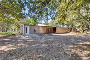 921 Corry A Edwards Dr, Kennedale, TX 76060 - Photo 23