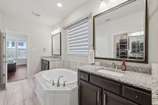 9445 Plaudit Dr, Frisco, TX 75035 - Photo 11