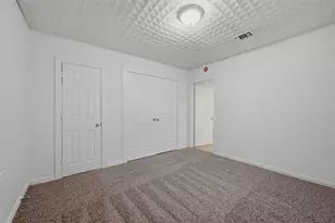 1020 W Brockett St, Sherman, TX 75092 - Photo 19