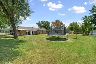 703 N Gilmer Ave, Dawson, TX 76639 - Photo 23