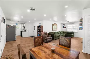 703 N Gilmer Ave, Dawson, TX 76639 - Photo 13