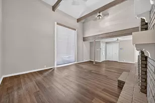 344 Woodbrook Dr, DeSoto, TX 75115 - Photo 5