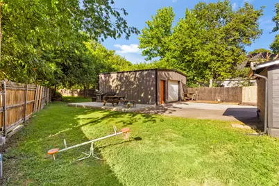505 E Ross Street, Waxahachie, TX 75165 - Photo 27