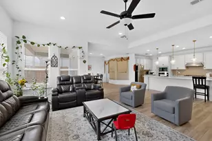 1837 Whispering Pnes Dr, Celina, TX 75009 - Photo 11