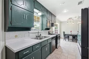 837 Springdale Rd, Bedford, TX 76021 - Photo 11