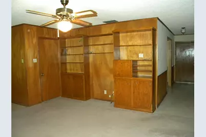 1450 W Ash Street, Stephenville, TX 76401 - Photo 11