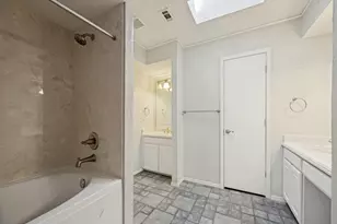 2415 Canyon Creek Dr, Sherman, TX 75092 - Photo 17