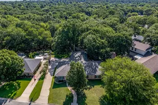 2415 Canyon Creek Dr, Sherman, TX 75092 - Photo 25