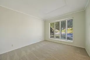 2415 Canyon Creek Dr, Sherman, TX 75092 - Photo 3