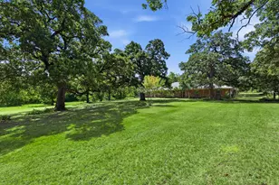 101 Colonial Pkwy, Burleson, TX 76028 - Photo 1