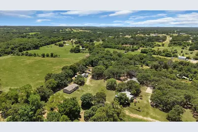 301 W Bethesda Road, Burleson, TX 76028 - Photo 19