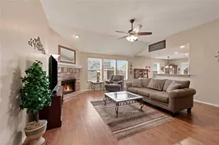 9437 Pastime Ct, Fort Worth, TX 76244 - Photo 5