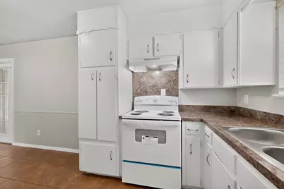 5500 Oak Grove Road, Fort Worth, TX 76134 - Photo 17
