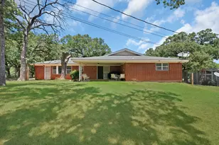 305 W Bethesda Rd, Burleson, TX 76028 - Photo 1