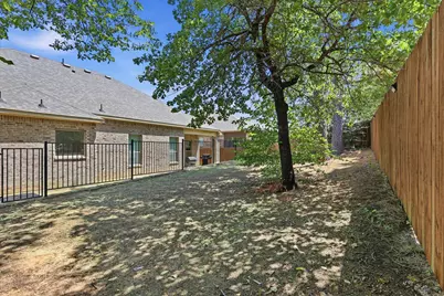 4428 Terraview Drive, Arlington, TX 76001 - Photo 29
