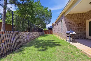 4428 Terraview Dr, Arlington, TX 76001 - Photo 25