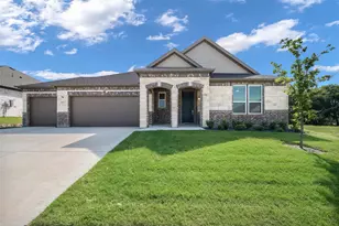 1035 Auburn Dr, Justin, TX 76247 - Photo 1
