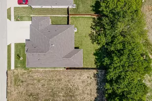 1035 Auburn Dr, Justin, TX 76247 - Photo 27