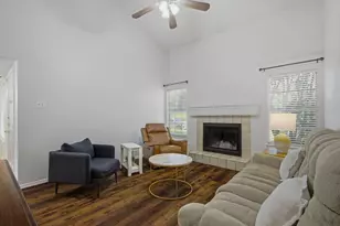 840 Creekside Dr, Lewisville, TX 75067 - Photo 7