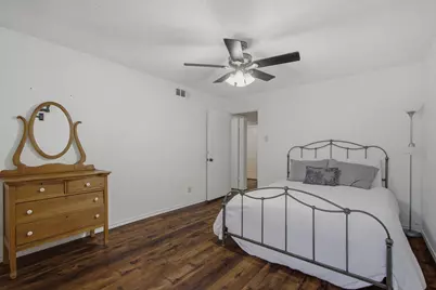 840 Creekside Drive, Lewisville, TX 75067 - Photo 19