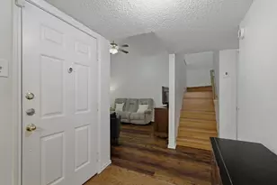 840 Creekside Dr, Lewisville, TX 75067 - Photo 5