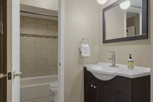 840 Creekside Dr, Lewisville, TX 75067 - Photo 23