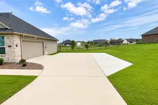 5024 Freestone Dr, Weatherford, TX 76085 - Photo 3
