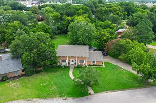 2810 Tanglewood Dr, Commerce, TX 75428 - Photo 35