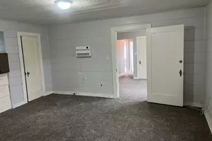 206 W 6th St, Irving, TX 75060 - Photo 19