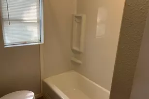 206 W 6th St, Irving, TX 75060 - Photo 15
