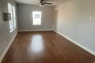 206 W 6th St, Irving, TX 75060 - Photo 5